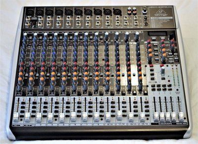 Микшерный пульт Behringer XENYX QX2442USB 84 фото