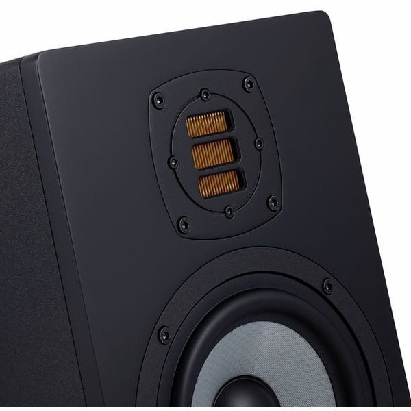 Студийный монитор Eve Audio SC205 62301 фото