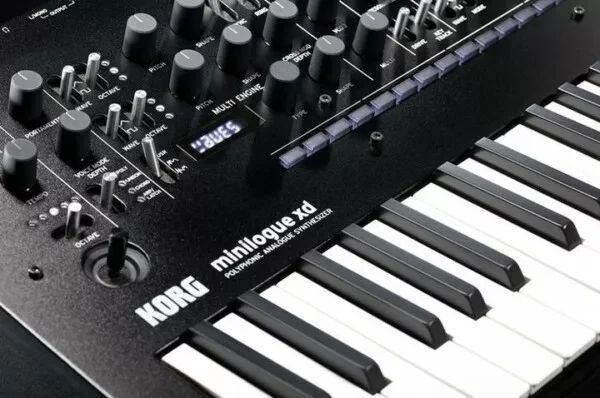 Аналоговий синтезатор Korg MINILOGUE-XD 2101050059 фото
