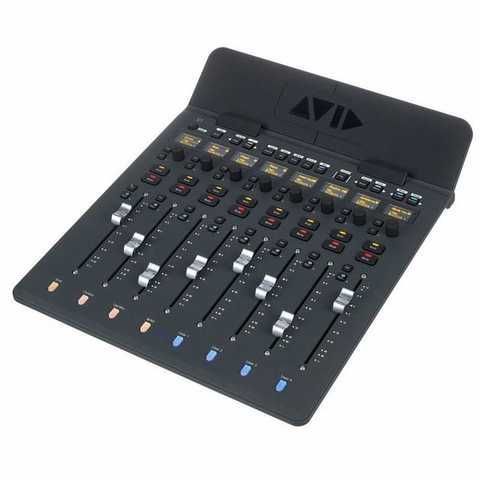 DAW контролер Avid S1 32105610 фото