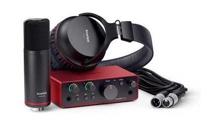 Комплект для звукозаписи Focusrite Scarlett Solo Studio 4th Gen. 01050485 фото
