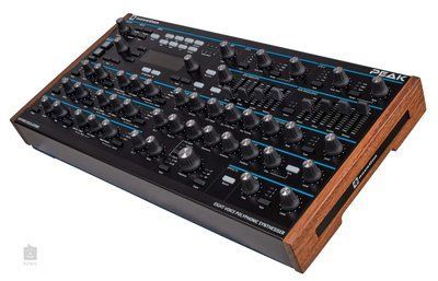 Аналоговий синтезатор Novation Peak 6900124 фото