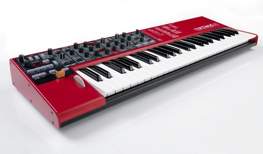 Аналоговый синтезатор Clavia Nord Lead A1 33302014897 фото