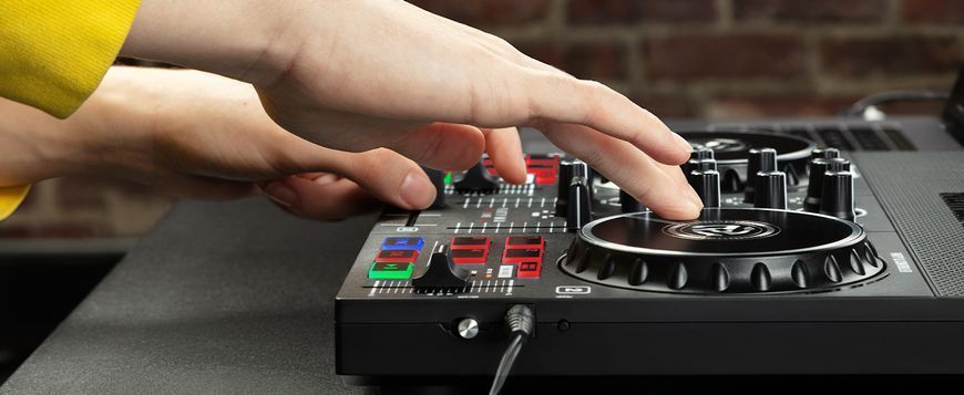 DJ контролер Numark Party Mix Live 1099 фото