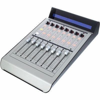 DAW контролер Mackie Control XT Pro 00872 фото